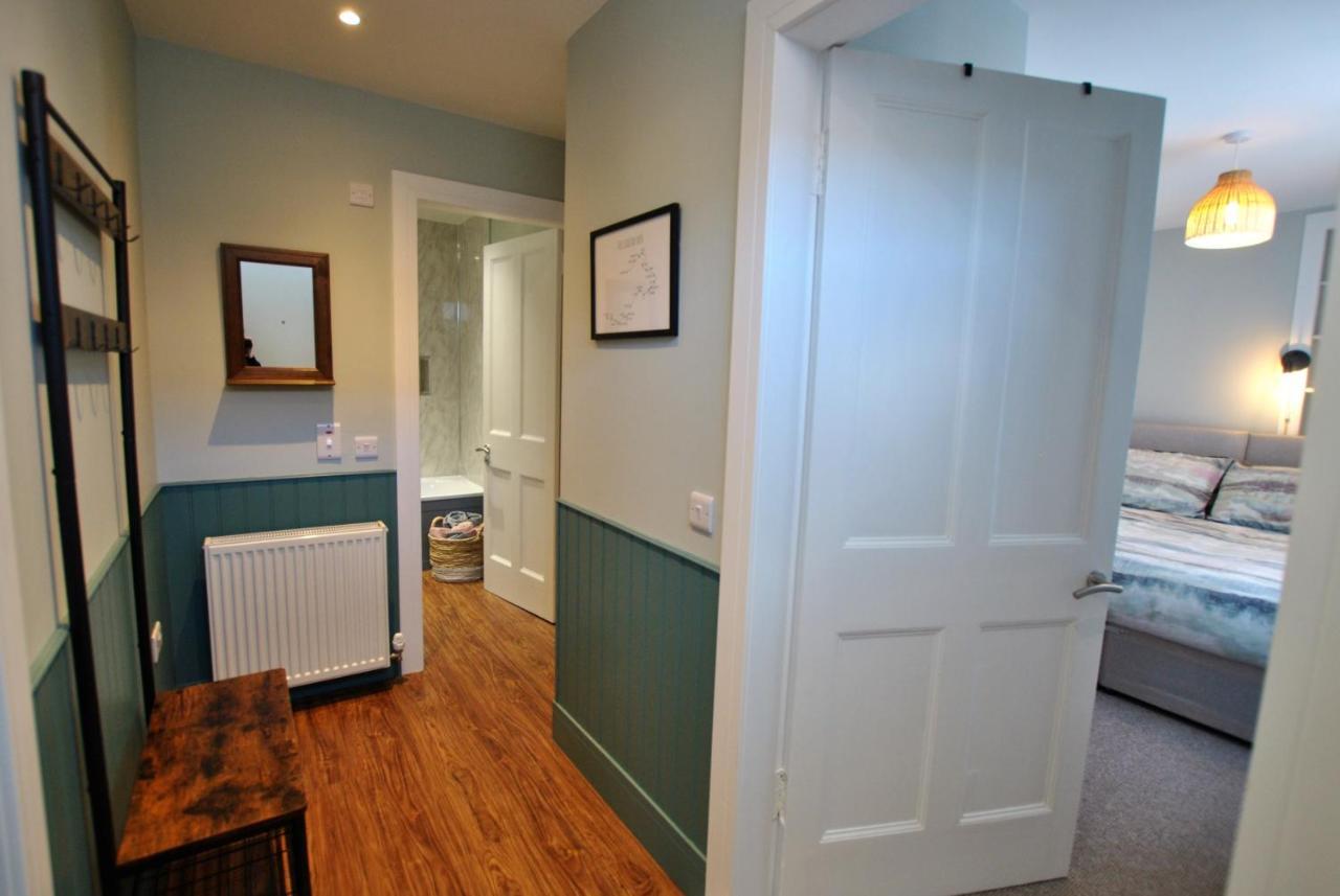 איינסטרטר Auld Fishers Catch- Homely Apartment Near The Sea מראה חיצוני תמונה
